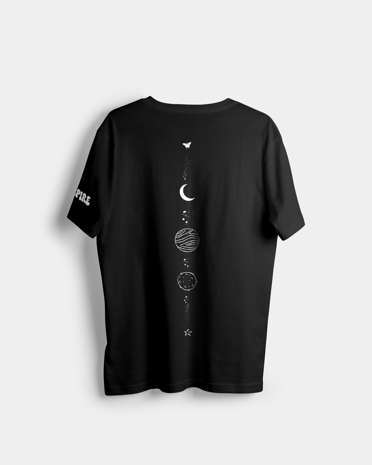 'Puffed Celestial Cascade' Black Oversized Tee